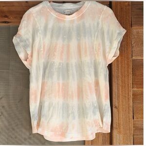 Wonderly Short Sleeve Tie-Dye Tee in Peach and Light Blue Size Large